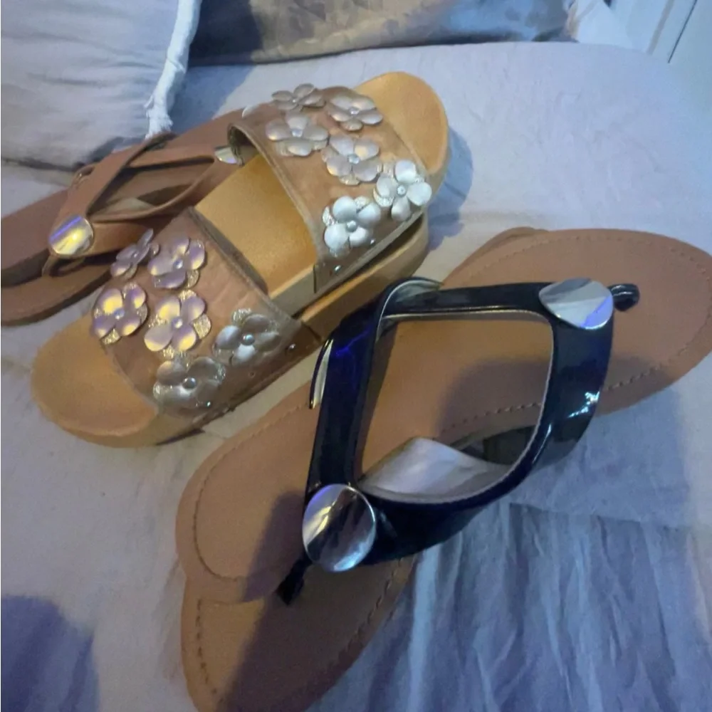 Sandals Bundle - Picture 3 of 5